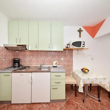 Apartment With Parking Space Privlaka, Zadar - 23640 *