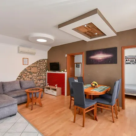Apartamento With Parking Space Privlaka, Zadar - 23640 Privlaka (Zadar)